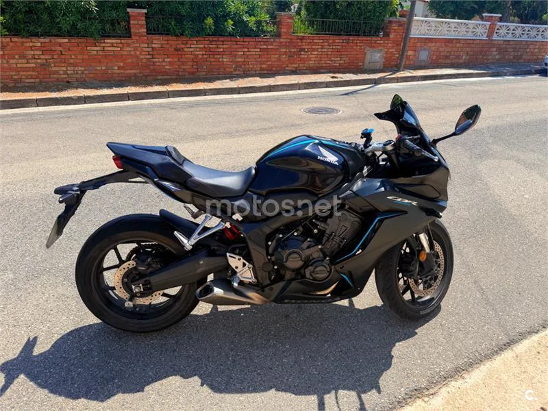 Honda CBR650R 8250 € 2023 Barcelona - 1