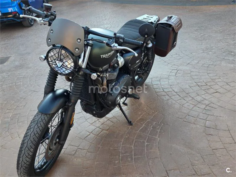 Triumph Street Scrambler 7500 € 2018 Valencia - 1