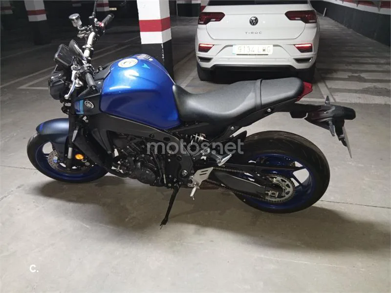 Yamaha MT-09 - Vista 1