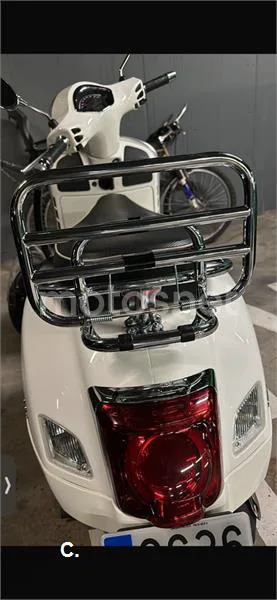 Vespa GTS Super 125 3950 € 2022 Barcelona - 1