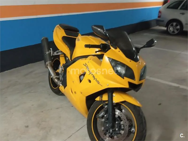 Triumph Daytona 600 1999 € 2004 Las Palmas - 1