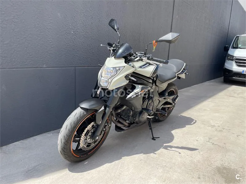 Kawasaki ER-6n - Vista 1