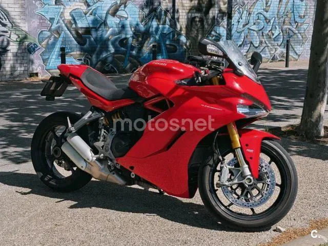 Ducati SuperSport - Vista 1