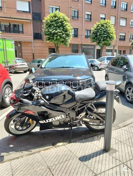 Suzuki GSX-R600 - Vista 1