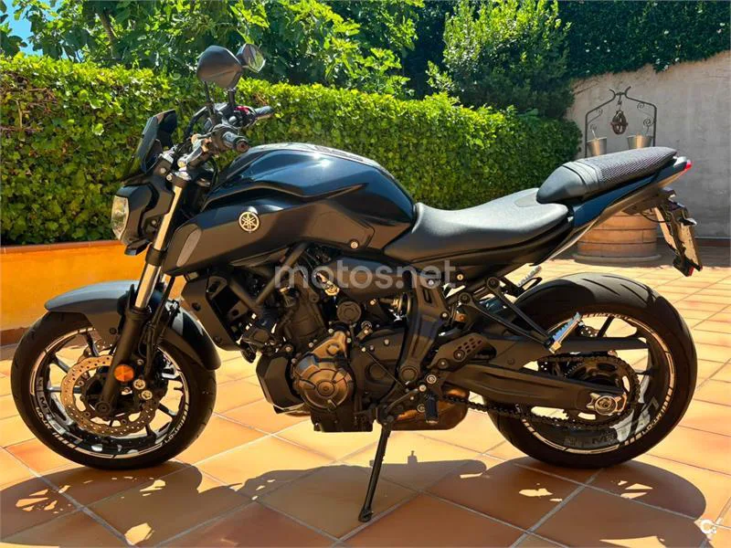 Yamaha MT-07 - Vista 1