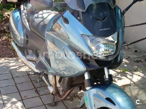 Honda NT700V Deauville - Vista 1