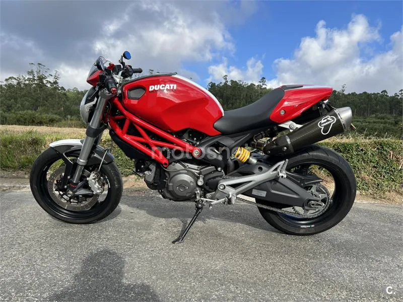 Ducati Monster 696 6600 € 2008 A Coruña - 1