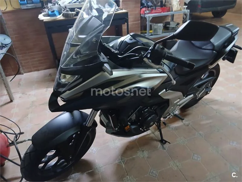 Honda NC750X - Vista 1