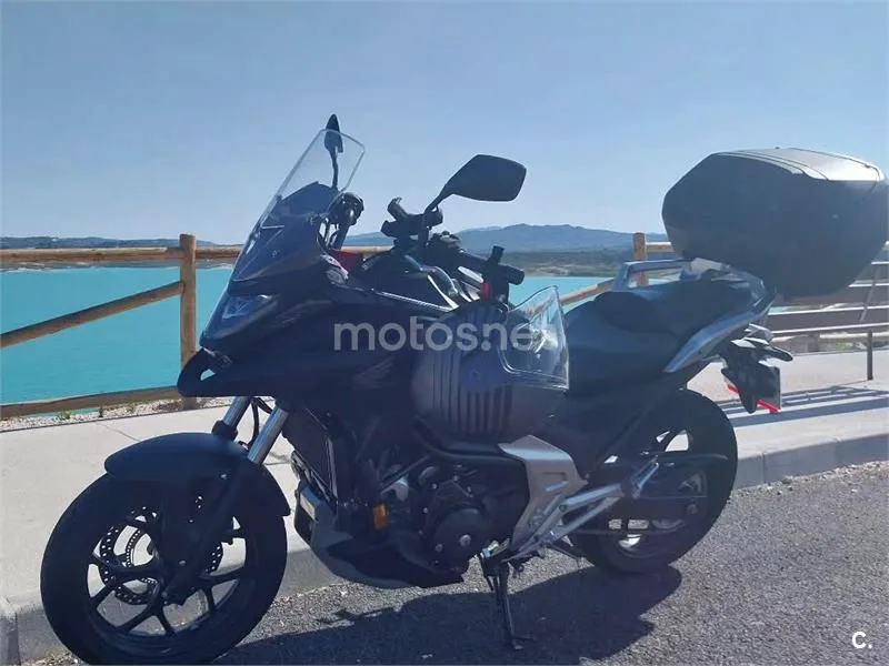 Honda NC750X - Vista 1