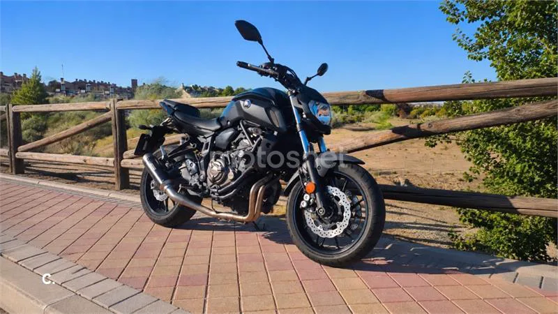 Yamaha MT-07 - Vista 1