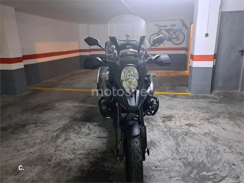 Suzuki V-Strom 1000XT - Vista 1