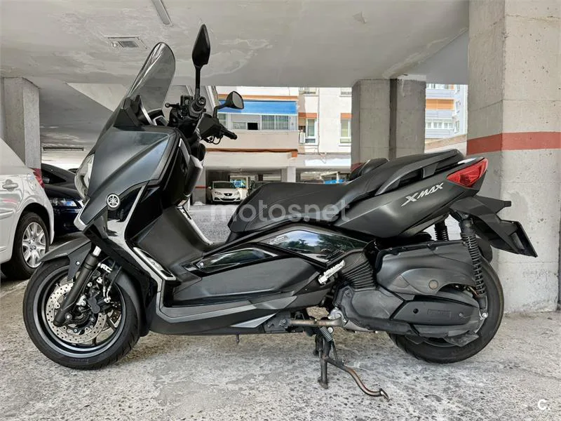 Yamaha XMAX 400 - Vista 1