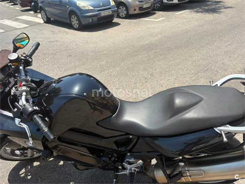 BMW F 800 ST - Vista 1