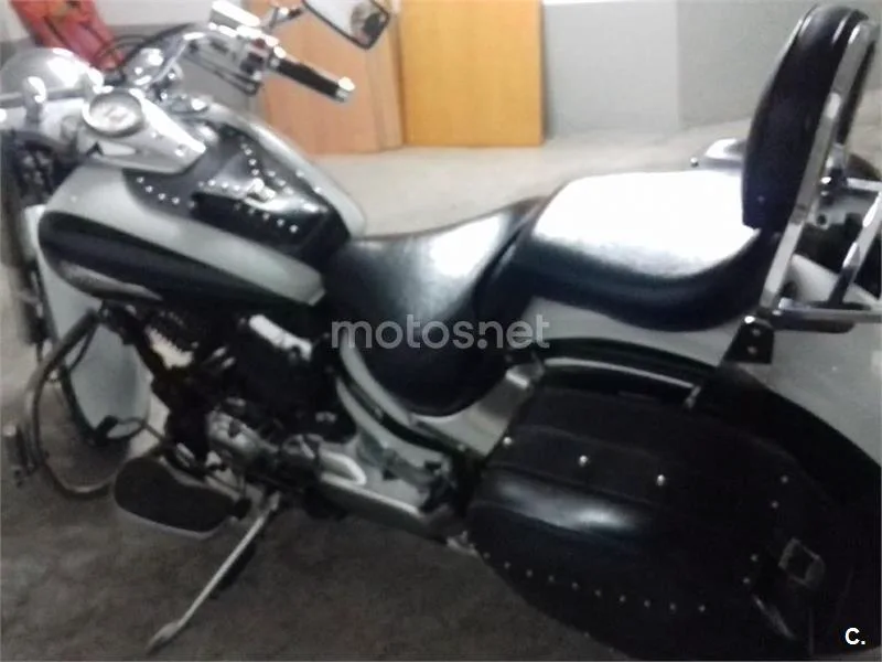 Yamaha XVS650 Drag Star Classic 3000 € 2004 Alicante - 1
