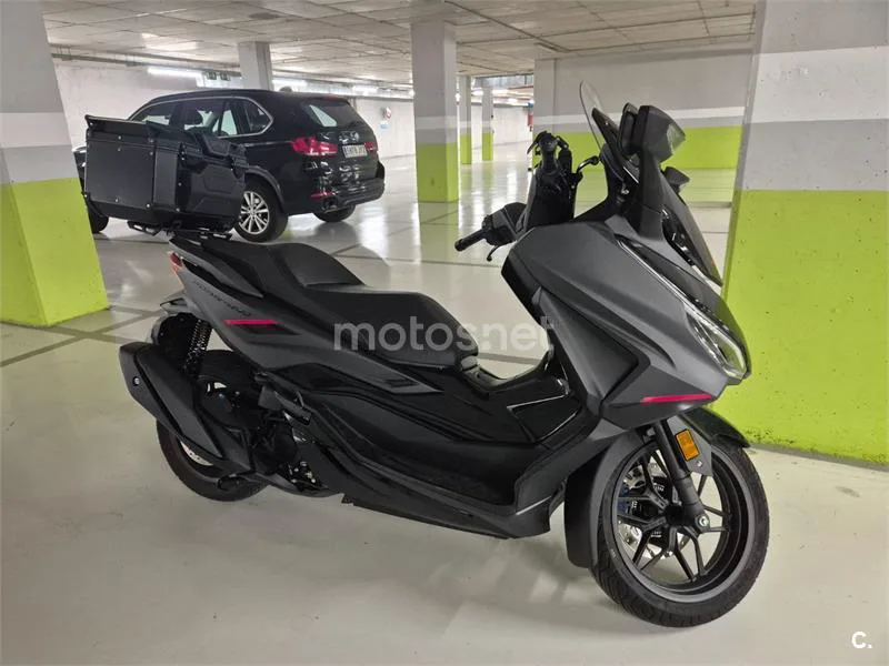 Honda Forza 350 - Vista 1