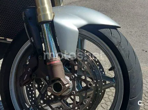 MV Agusta Brutale 910 S 6400 € 2005 Cantabria - 1