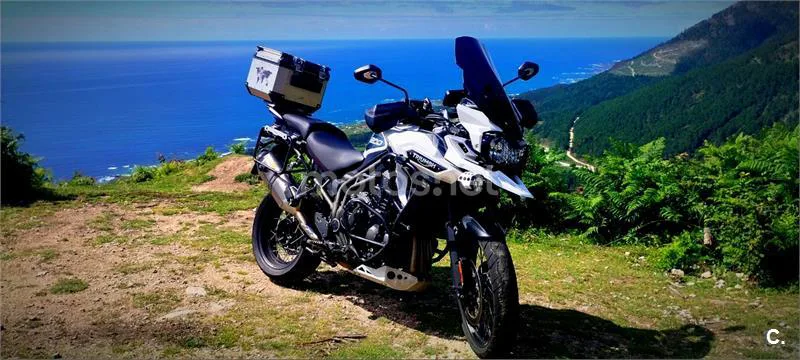 Triumph Tiger Explorer - Vista 1