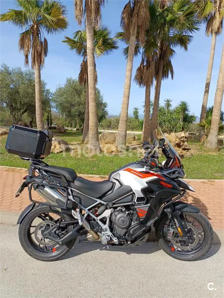 Triumph Tiger 1200 GT - Vista 1