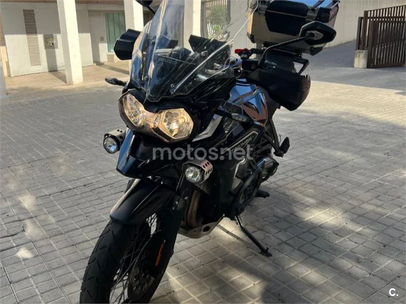 Triumph Tiger Explorer - Vista 1
