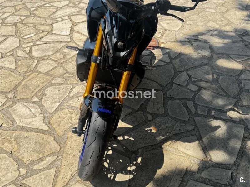 Yamaha MT-09 - Vista 1