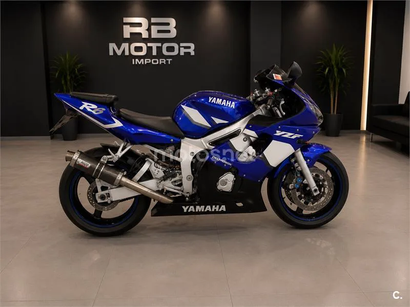 Yamaha YZF-R6 3990 € 2002 Salamanca - 1