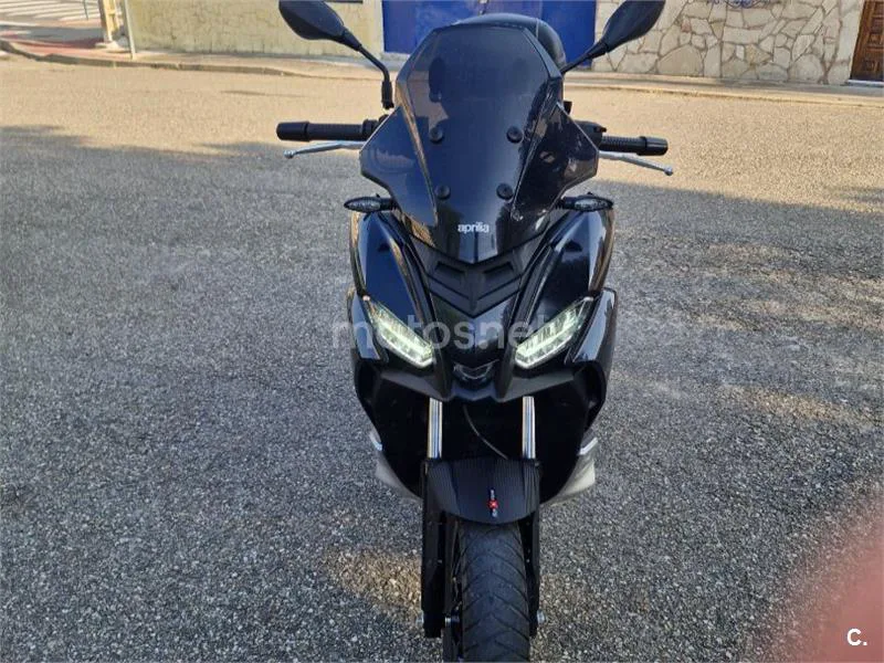 Aprilia SR GT 125 2100 € 2023 Burgos - 1