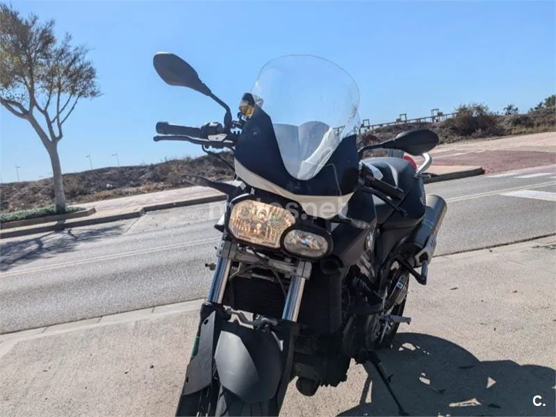 BMW F 800 R - Vista 1
