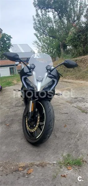 CFMOTO 300SR 2500 € 2021 Gipuzkoa - 1