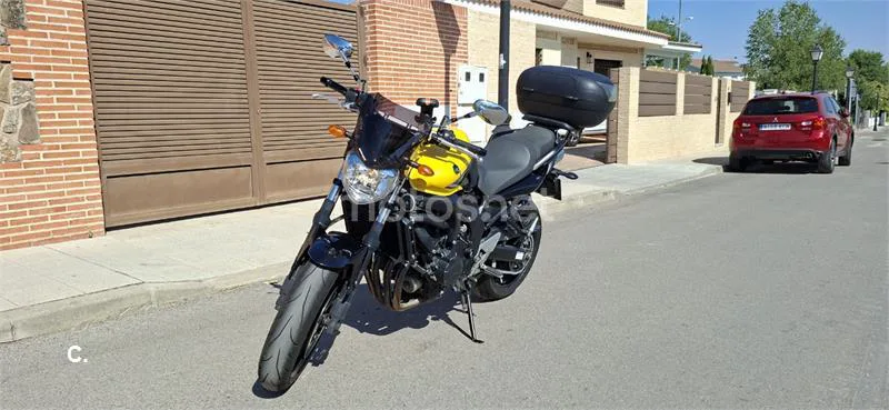 Yamaha FZ6 S2 3500 € 2010 Madrid - 1