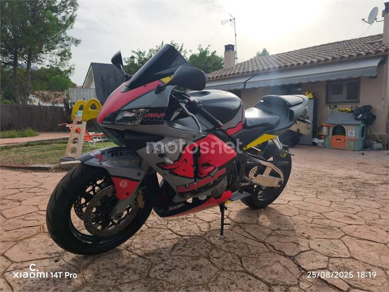 Honda CBR600RR - Vista 1