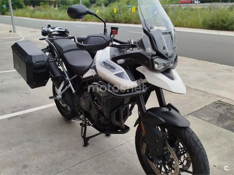 Triumph Tiger 900 - Vista 1