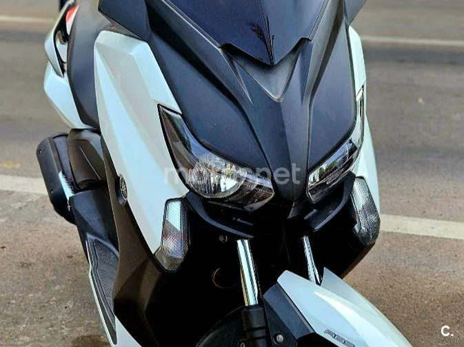 Yamaha XMAX 250 3100 € 2015 Almería - 1