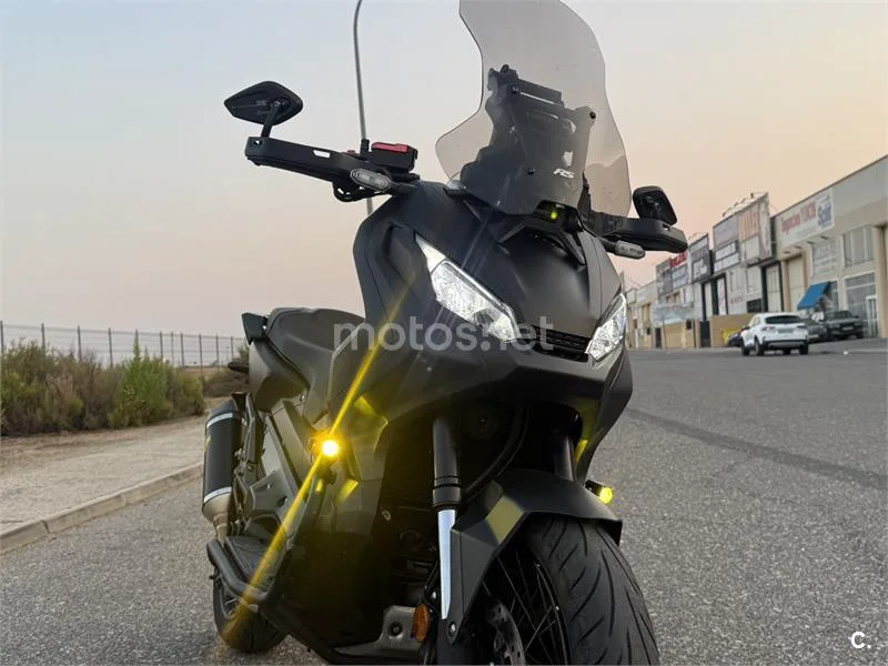 Honda X-ADV 7300 € 2019 Toledo - 1