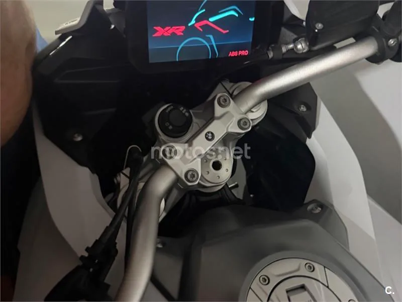 BMW F 900 XR 8390 € 2021 Madrid - 1
