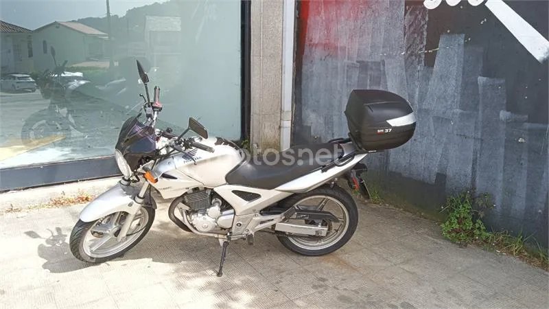 Honda CBF250 1400 € 2006 A Coruña - 1