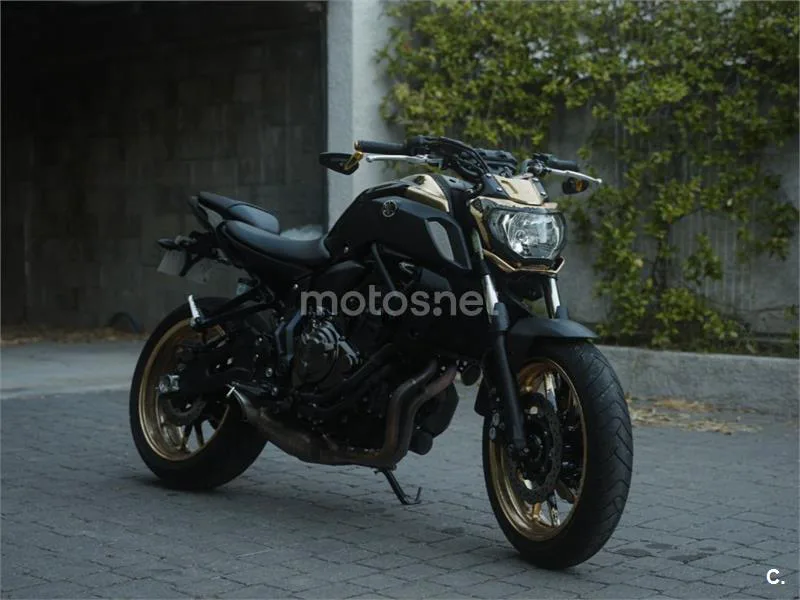 Yamaha MT-07 - Vista 1