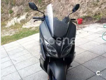 Suzuki Burgman 400 4500 € 2021 Pontevedra - 1