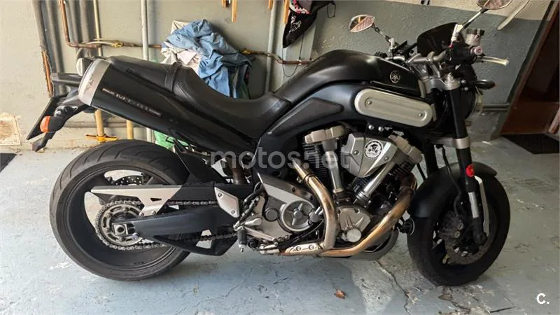 Yamaha MT-01 5800 € 2008 Araba - 1
