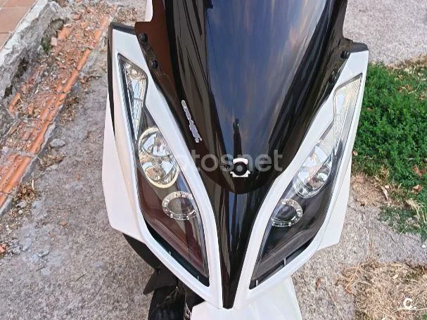 Kymco Super Dink 300 1285 € 2012 Pontevedra - 1