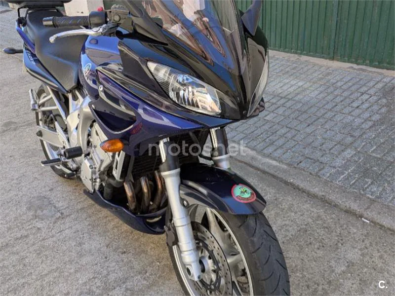 Yamaha FZ6 Fazer 2500 € 2005 Salamanca - 1