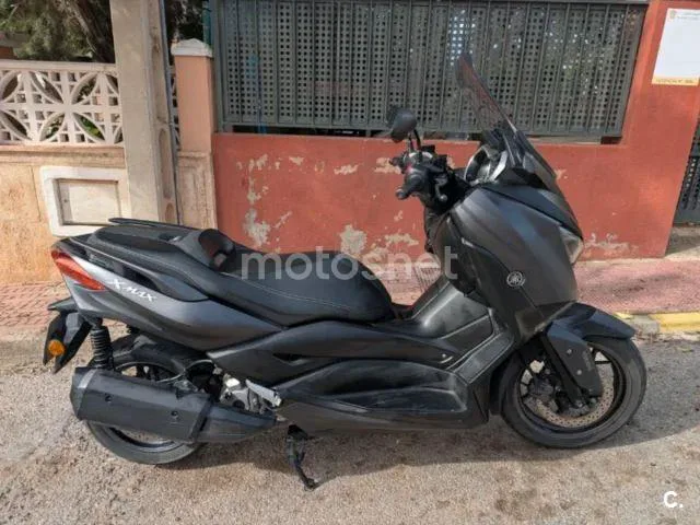 Yamaha XMAX 300 - Vista 1