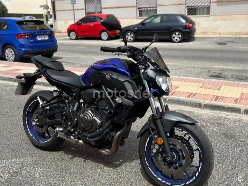 Yamaha MT-07 - Vista 1