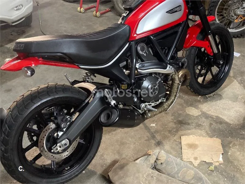 Ducati Scrambler 3700 € 2016 Ávila - 1