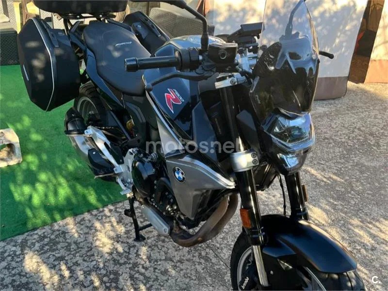 BMW F 900 R - Vista 1