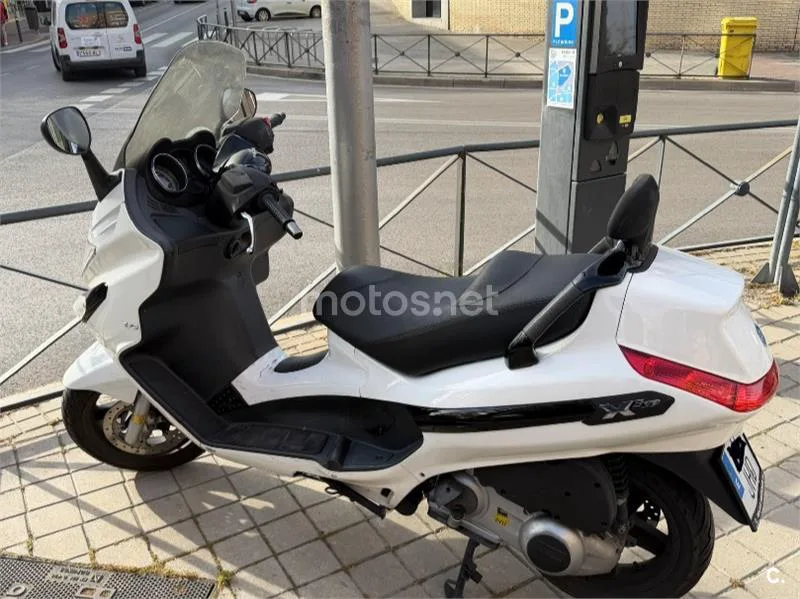 Piaggio XEvo 125 1400 € 2015 Madrid - 1