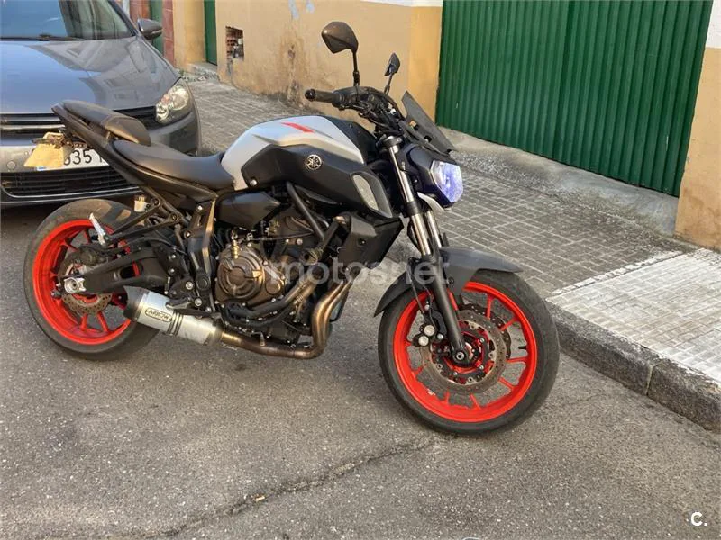 Yamaha MT-07 - Vista 1