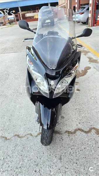 Suzuki Burgman 400 1800 € 2008 Toledo - 1