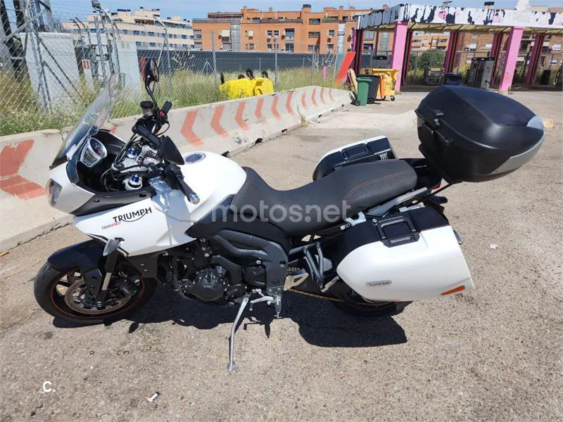 Triumph Tiger Sport 1050 - Vista 1