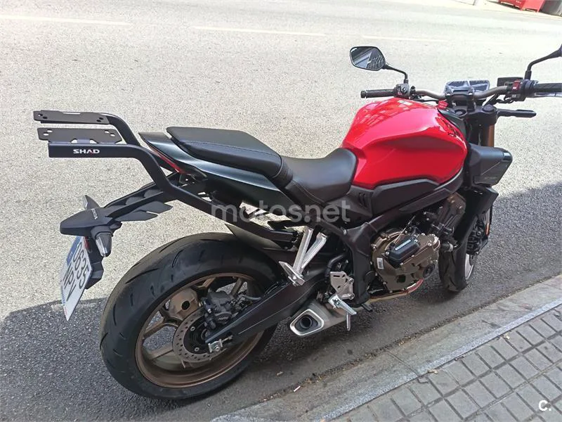 Honda CB650R E-Clutch - Vista 1