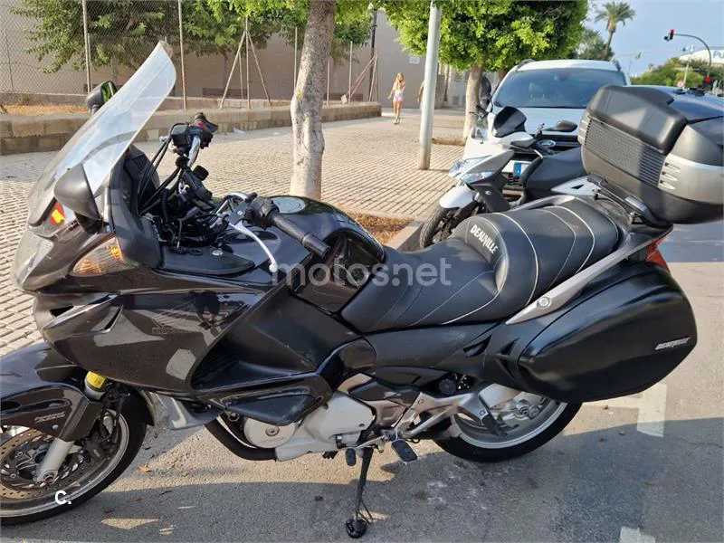 Honda NT700V Deauville 2500 € 2010 Castellón - 1